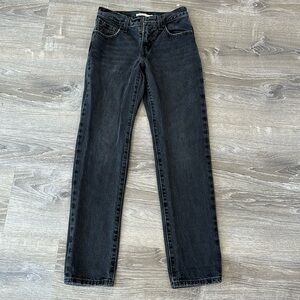 Levi Premium Black Jeans Middy Straight Size 24